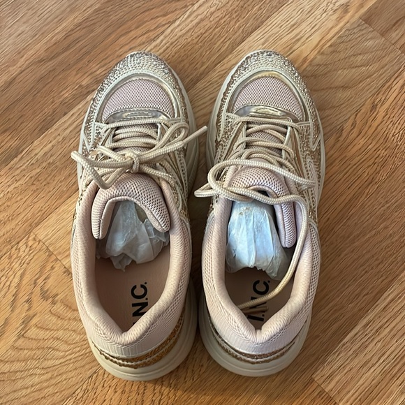 INC Blush Bling sneaker - Picture 3 of 5